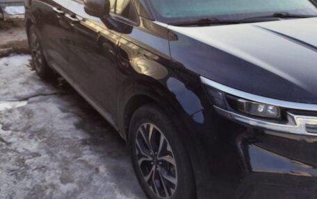 KIA Carnival, 2023 год, 5 310 000 рублей, 2 фотография