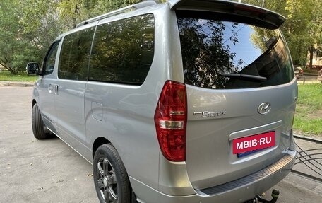 Hyundai Grand Starex Grand Starex I рестайлинг 2, 2016 год, 2 900 000 рублей, 13 фотография