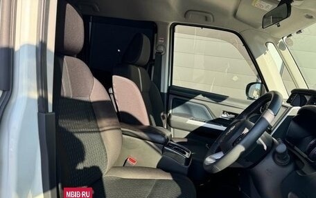 Toyota Roomy I, 2021 год, 685 027 рублей, 10 фотография