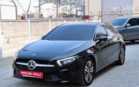 Mercedes-Benz A-Класс, 2021 год, 2 099 000 рублей, 2 фотография