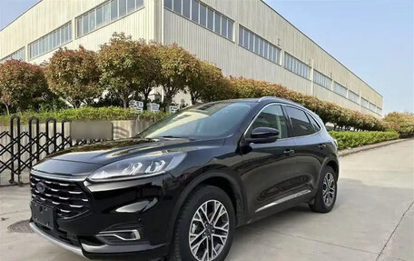 Ford Escape, 2021 год, 1 798 000 рублей, 3 фотография