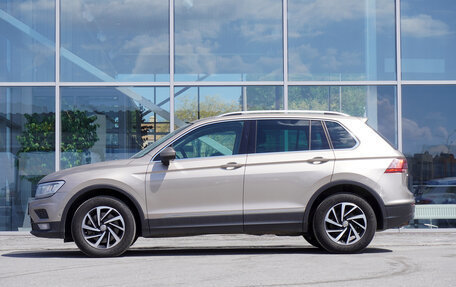 Volkswagen Tiguan II, 2018 год, 2 195 000 рублей, 8 фотография