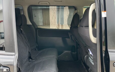 Toyota Voxy III, 2015 год, 2 000 050 рублей, 6 фотография