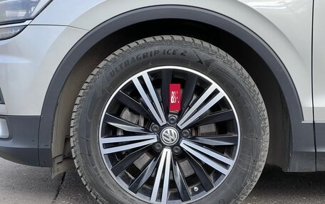 Volkswagen Tiguan II, 2018 год, 3 200 000 рублей, 9 фотография