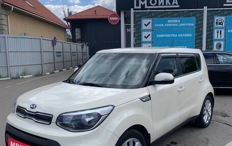 KIA Soul II рестайлинг, 2018 год, 1 900 000 рублей, 5 фотография