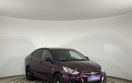 Hyundai Solaris II рестайлинг, 2013 год, 925 000 рублей, 3 фотография