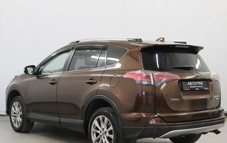 Toyota RAV4, 2016 год, 2 450 000 рублей, 6 фотография