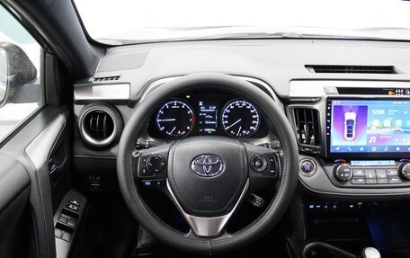 Toyota RAV4, 2016 год, 2 450 000 рублей, 8 фотография