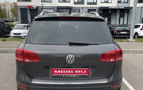 Volkswagen Touareg III, 2011 год, 2 000 000 рублей, 6 фотография