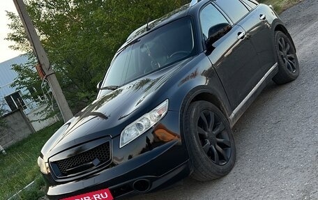 Infiniti FX I, 2006 год, 950 000 рублей, 3 фотография