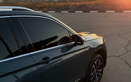 Volkswagen Tiguan II, 2019 год, 2 100 000 рублей, 6 фотография
