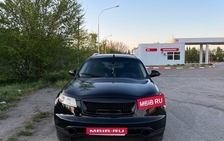 Infiniti FX I, 2006 год, 950 000 рублей, 7 фотография