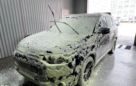 Mitsubishi Outlander III рестайлинг 3, 2014 год, 1 490 000 рублей, 7 фотография