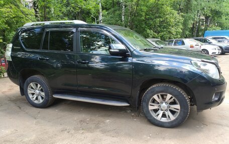 Toyota Land Cruiser Prado 150 рестайлинг 2, 2011 год, 2 270 000 рублей, 5 фотография