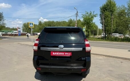 Toyota Land Cruiser Prado 150 рестайлинг 2, 2013 год, 2 800 000 рублей, 5 фотография