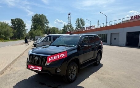 Toyota Land Cruiser Prado 150 рестайлинг 2, 2013 год, 2 800 000 рублей, 2 фотография