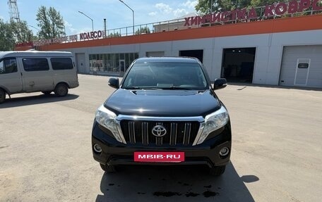 Toyota Land Cruiser Prado 150 рестайлинг 2, 2013 год, 2 800 000 рублей, 3 фотография