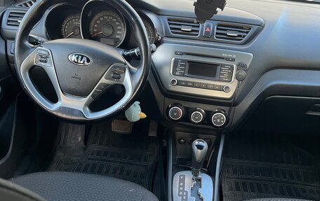 KIA Rio III рестайлинг, 2016 год, 1 400 000 рублей, 5 фотография