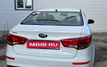 KIA Rio III рестайлинг, 2016 год, 1 400 000 рублей, 3 фотография