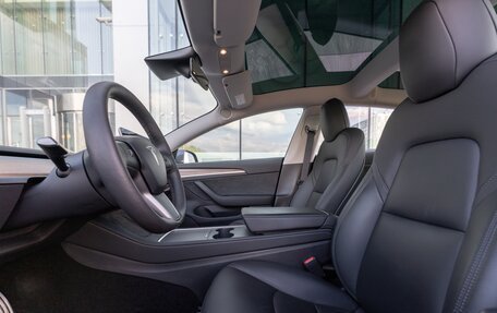 Tesla Model 3 I, 2021 год, 4 399 000 рублей, 16 фотография