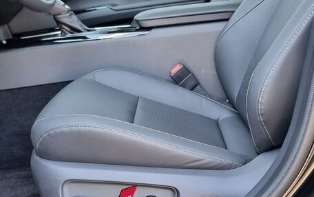 Toyota Camry, 2024 год, 4 150 000 рублей, 20 фотография