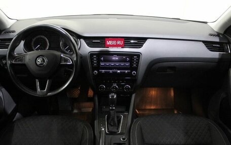 Skoda Octavia, 2017 год, 1 850 000 рублей, 22 фотография
