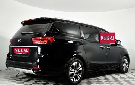 KIA Carnival III, 2018 год, 2 289 898 рублей, 5 фотография