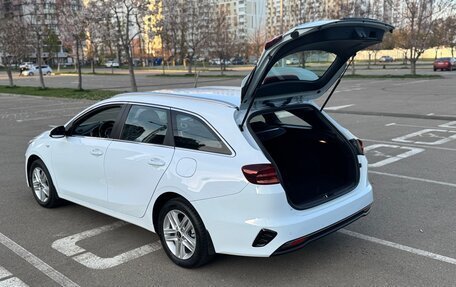 KIA cee'd III, 2021 год, 1 950 000 рублей, 6 фотография