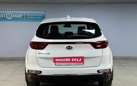KIA Sportage IV рестайлинг, 2021 год, 2 632 000 рублей, 6 фотография