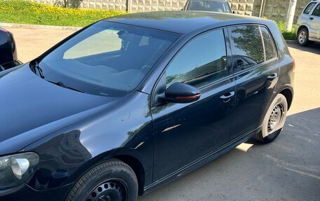 Volkswagen Golf VI, 2010 год, 800 000 рублей, 2 фотография