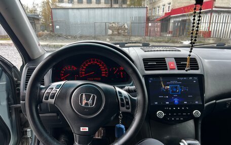 Honda Accord VII рестайлинг, 2004 год, 888 888 рублей, 16 фотография