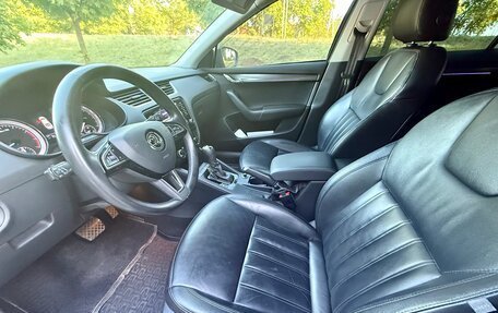 Skoda Octavia, 2018 год, 1 820 000 рублей, 10 фотография