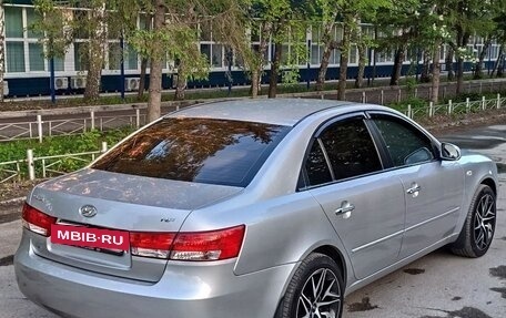 Hyundai Sonata VI, 2005 год, 940 000 рублей, 16 фотография