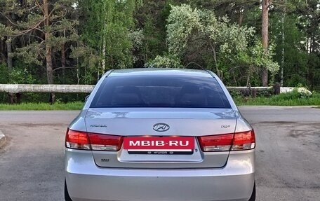 Hyundai Sonata VI, 2005 год, 940 000 рублей, 8 фотография