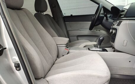 Hyundai Sonata VI, 2005 год, 940 000 рублей, 28 фотография