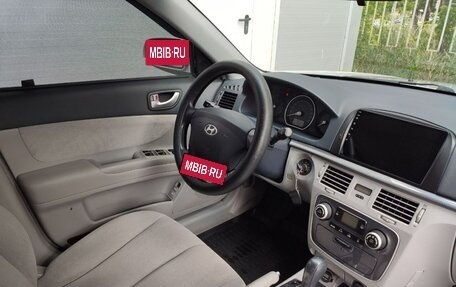 Hyundai Sonata VI, 2005 год, 940 000 рублей, 26 фотография