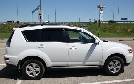 Mitsubishi Outlander III рестайлинг 3, 2011 год, 1 450 000 рублей, 7 фотография