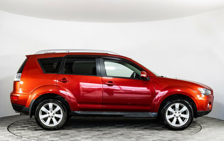 Mitsubishi Outlander III рестайлинг 3, 2009 год, 949 000 рублей, 4 фотография