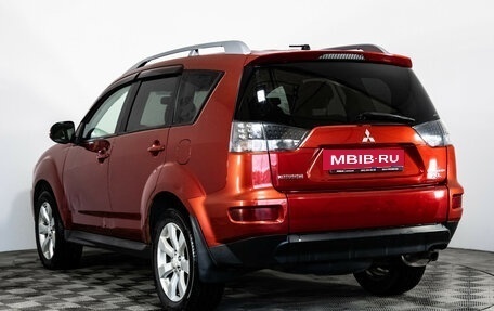 Mitsubishi Outlander III рестайлинг 3, 2009 год, 949 000 рублей, 7 фотография