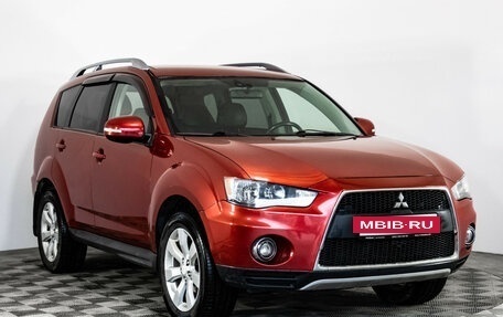 Mitsubishi Outlander III рестайлинг 3, 2009 год, 949 000 рублей, 3 фотография