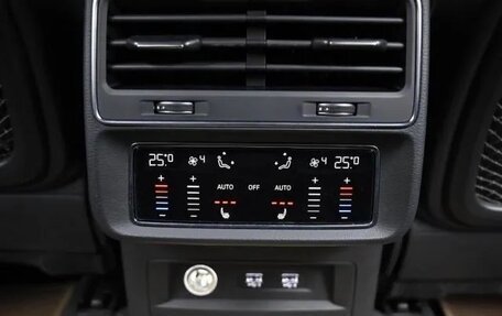Audi Q7, 2022 год, 7 350 000 рублей, 13 фотография