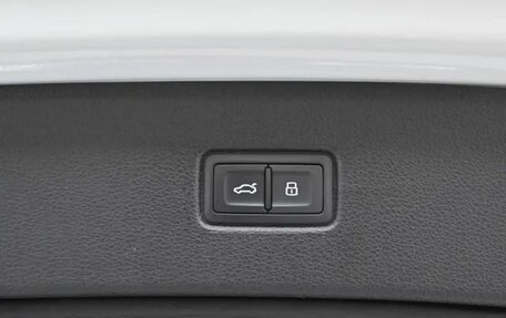 Audi Q7, 2022 год, 7 350 000 рублей, 14 фотография