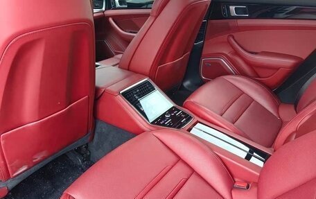 Porsche Panamera II рестайлинг, 2021 год, 9 215 000 рублей, 13 фотография