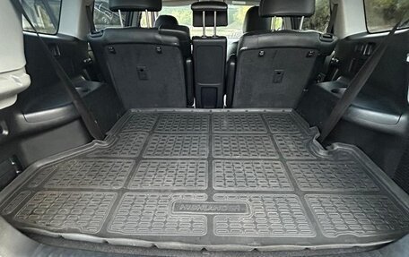 Toyota Highlander III, 2010 год, 1 680 000 рублей, 18 фотография