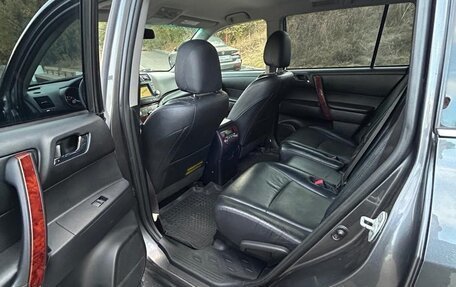 Toyota Highlander III, 2010 год, 1 680 000 рублей, 16 фотография