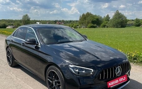 Mercedes-Benz E-Класс, 2020 год, 4 454 000 рублей, 4 фотография