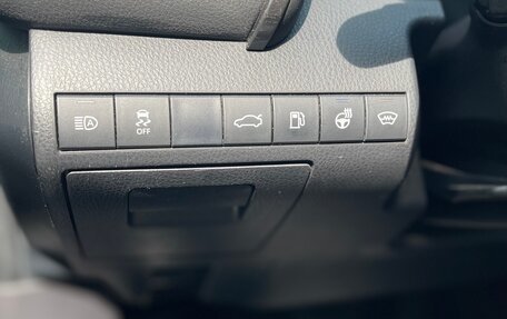 Toyota Camry, 2018 год, 2 470 000 рублей, 11 фотография