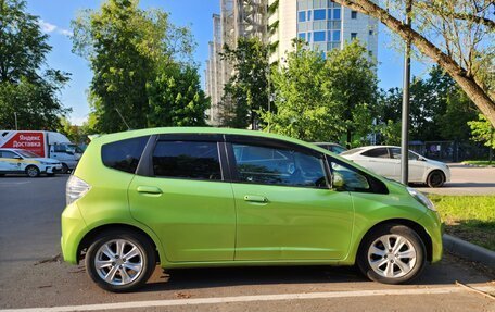 Honda Fit III, 2011 год, 890 000 рублей, 2 фотография