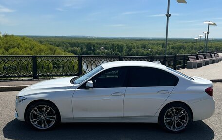BMW 3 серия, 2017 год, 2 200 000 рублей, 3 фотография
