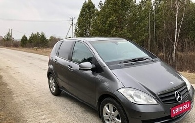 Mercedes-Benz A-Класс, 2011 год, 670 000 рублей, 1 фотография